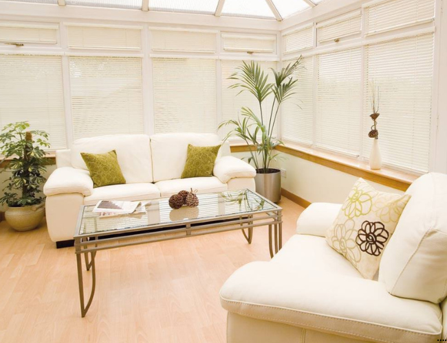 Skylight Blinds type U9